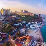 Appartamento Luxury 3 Bedroom Odessa