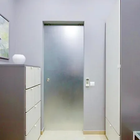 Luxury 3 Bedroom Appartement Odessa