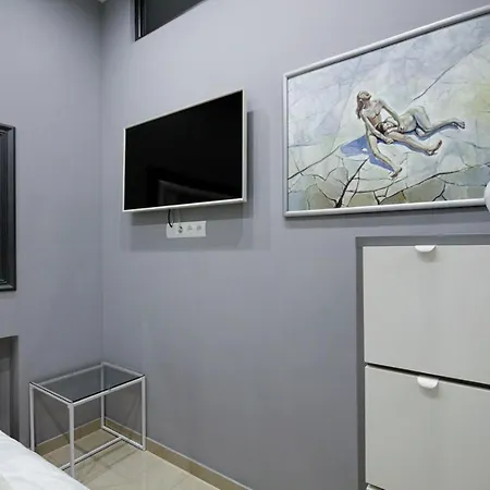 Apartment Luxury 3 Bedroom Odesa