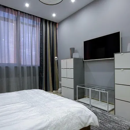 Luxury 3 Bedroom Apartment